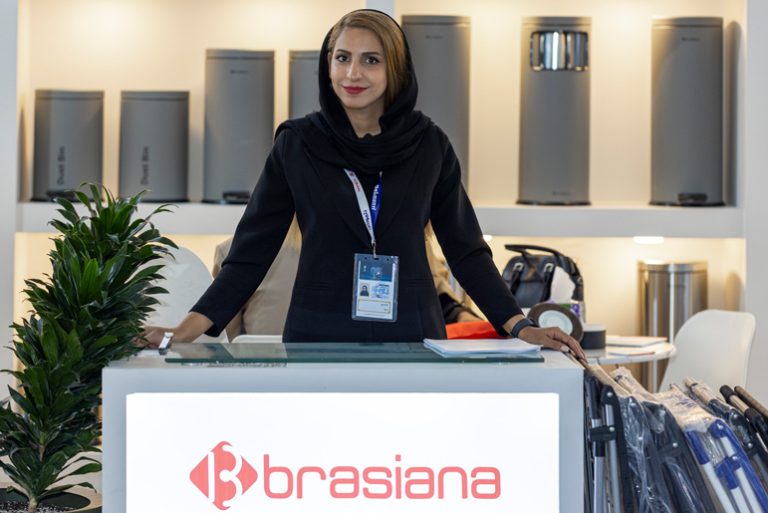 پوشش خبری غرفه اورانوس