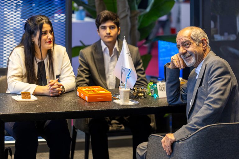 عکس منتخب پوشش خبری غرفه (2)